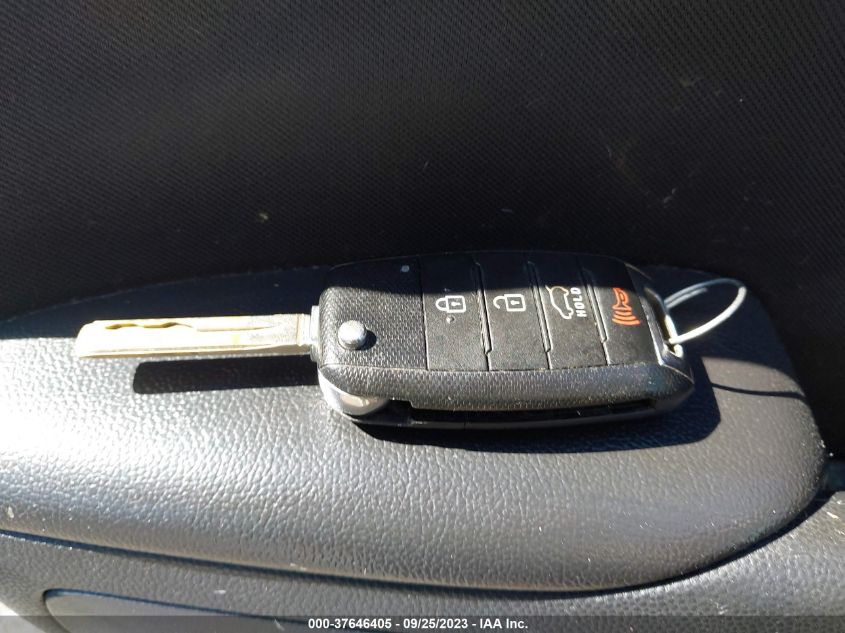 2015 KIA SOUL + - KNDJP3A59F7134193