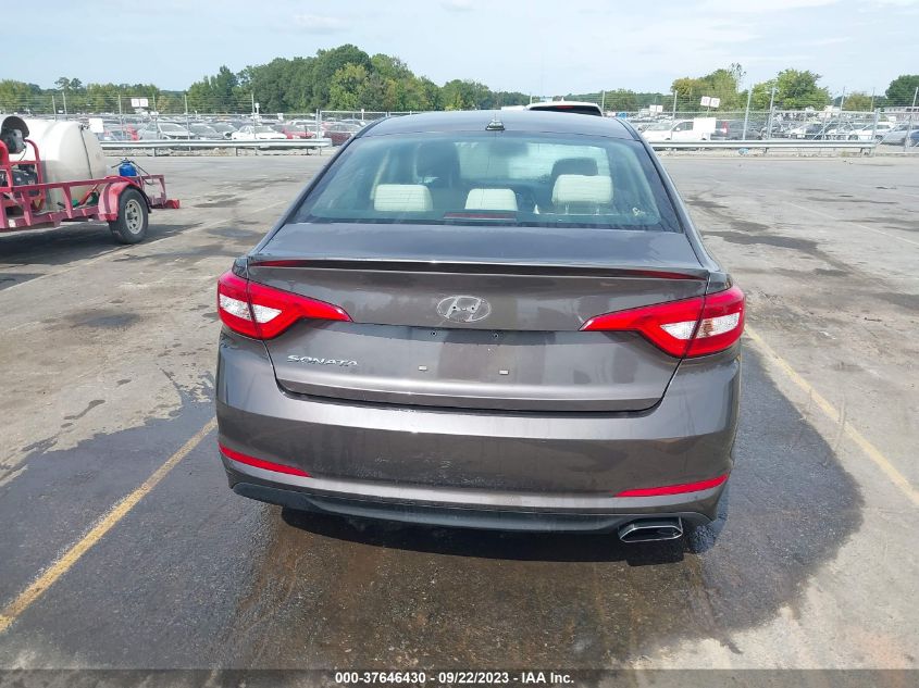 2016 HYUNDAI SONATA 2.4L SE - 5NPE24AF8GH404560