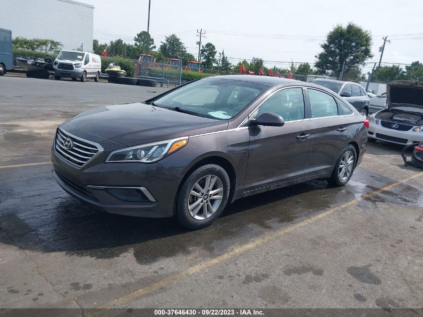 2016 HYUNDAI SONATA 2.4L SE - 5NPE24AF8GH404560