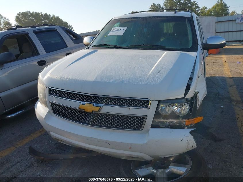 2014 CHEVROLET SUBURBAN C1500 LT - 1GNSCJE03ER187744