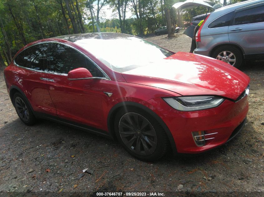 5YJXCBE24HF065586 TESLA MODEL X 90D/75D/100D 2017
