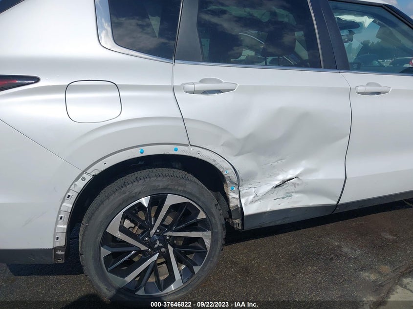VIN JA4J3TA80NZ032302 2022 MITSUBISHI OUTLANDER ES