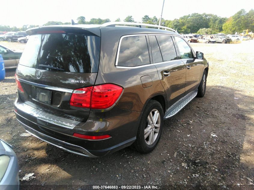 2015 MERCEDES-BENZ GL-CLASS GL 350 BLUETEC 4JGDF2EE9FA608372