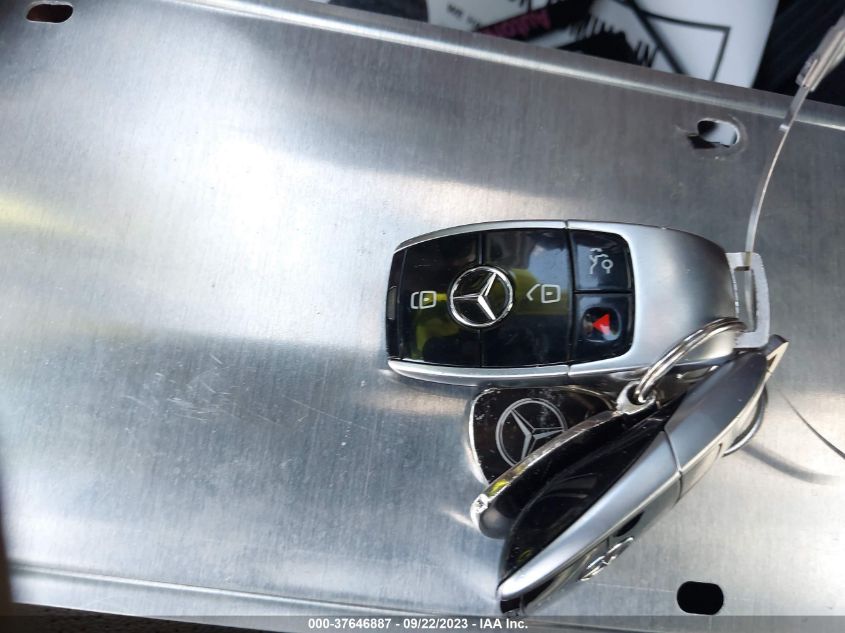 2019 MERCEDES-BENZ E 300 WDDZF4JB6KA681460