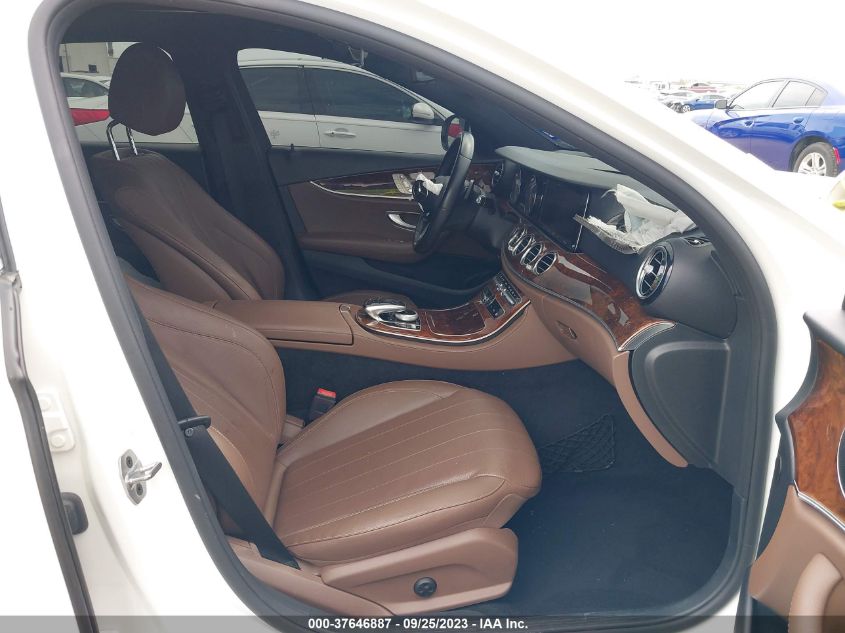 2019 MERCEDES-BENZ E 300 WDDZF4JB6KA681460