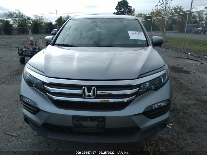 VIN 5FNYF5H32JB002669 2018 HONDA PILOT EX