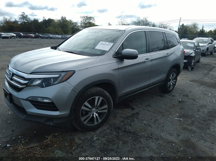 VIN 5FNYF5H32JB002669 2018 HONDA PILOT EX