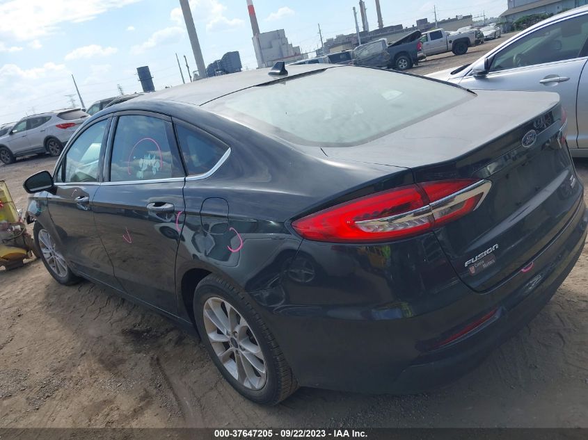 3FA6P0HDXLR123246 2020 FORD FUSION, photo no. 3