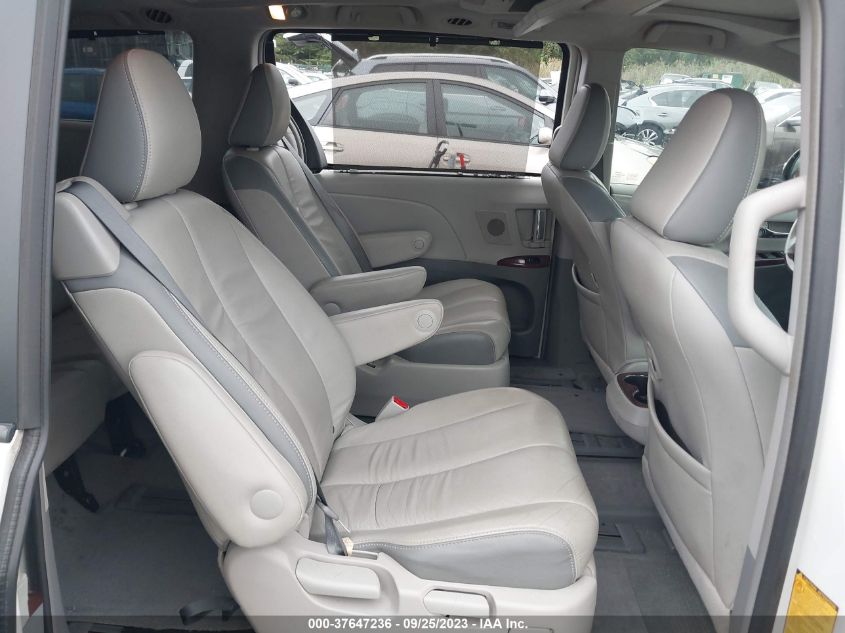 2014 TOYOTA SIENNA LTD/XLE - 5TDDK3DC7ES092651