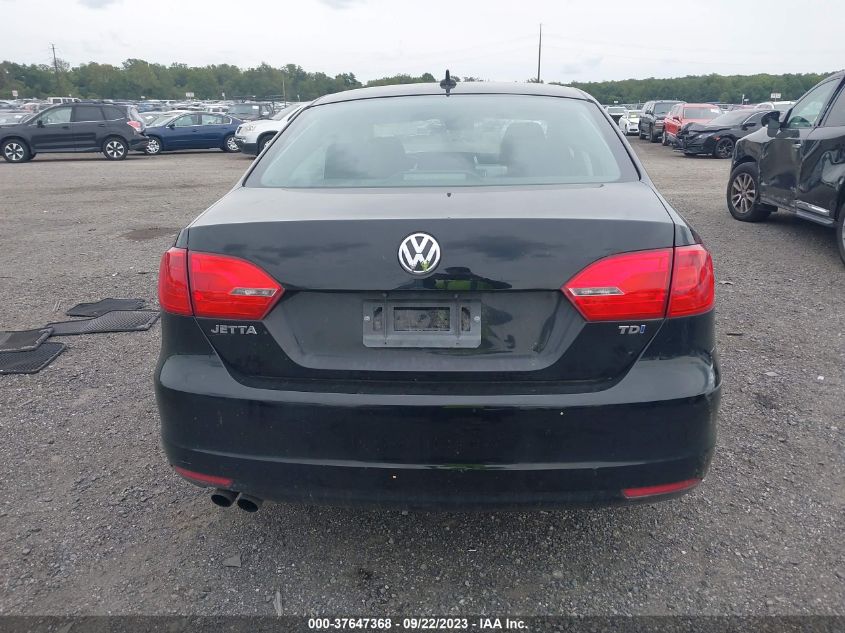 2014 VOLKSWAGEN JETTA SEDAN TDI VALUE EDITION - 3VWLL7AJ8EM302609