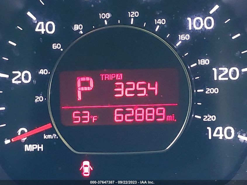 2019 KIA SOUL + - KNDJP3A53K7023715
