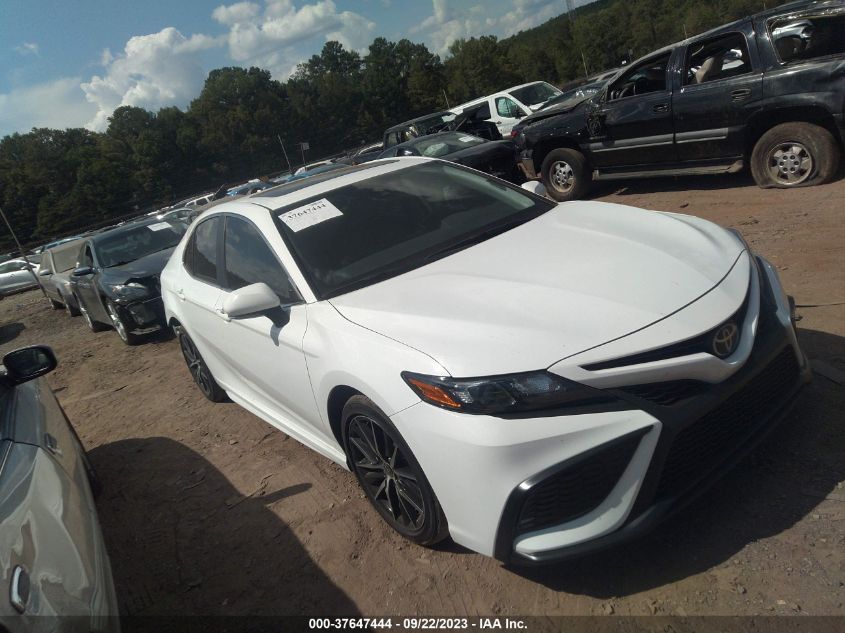2022 TOYOTA CAMRY SE - 4T1T11AK2NU649715
