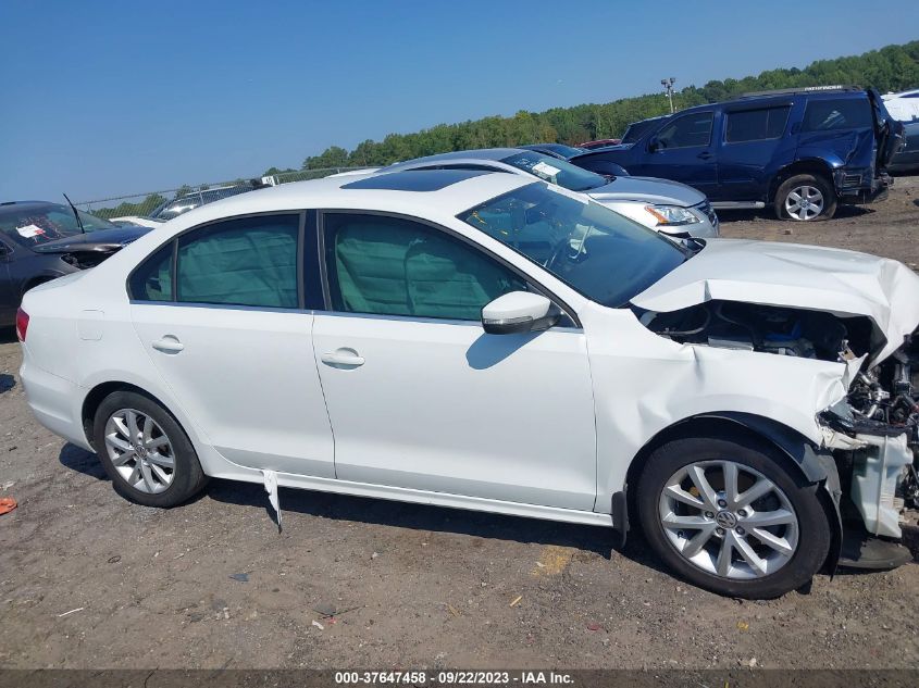 2014 VOLKSWAGEN JETTA SEDAN SE W/CONNECTIVITY/SUNROOF - 3VWD07AJXEM433554