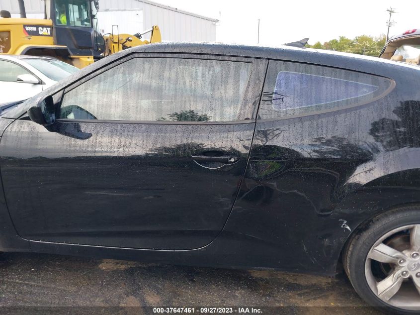 2014 HYUNDAI VELOSTER - KMHTC6AD6EU216388
