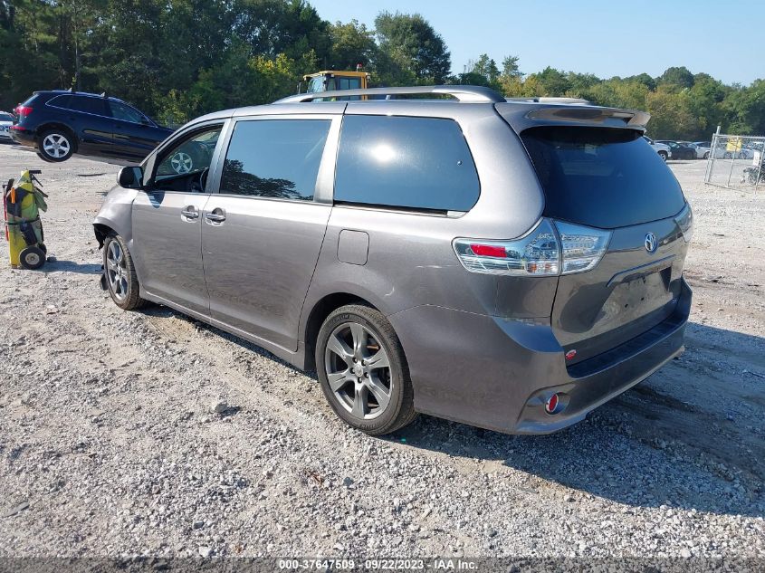 2017 TOYOTA SIENNA SE - 5TDXZ3DC3HS893901