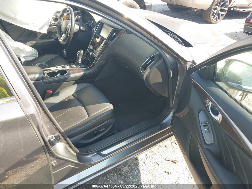 VIN JN1EV7AP2JM363327 2018 INFINITI Q50 3.0T LUXE
