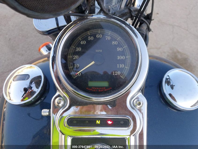 2006 HARLEY-DAVIDSON FXDWGI 1HD1GP1116K342181
