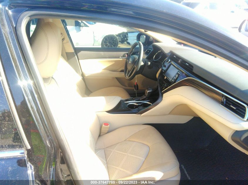 2018 TOYOTA CAMRY L/LE/XLE/SE/XSE - 4T1B11HK3JU115554