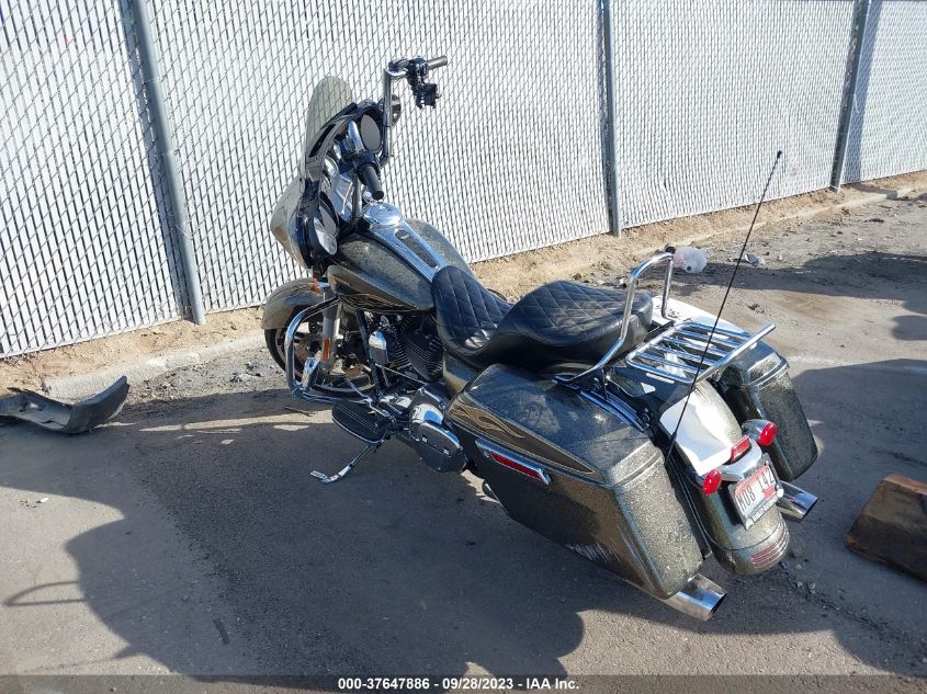 2016 HARLEY-DAVIDSON FLHXS STREET GLIDE SPECIAL - 1HD1KRM38GB615707