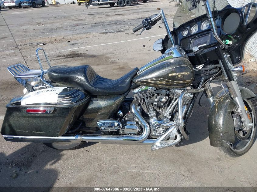 2016 HARLEY-DAVIDSON FLHXS STREET GLIDE SPECIAL - 1HD1KRM38GB615707