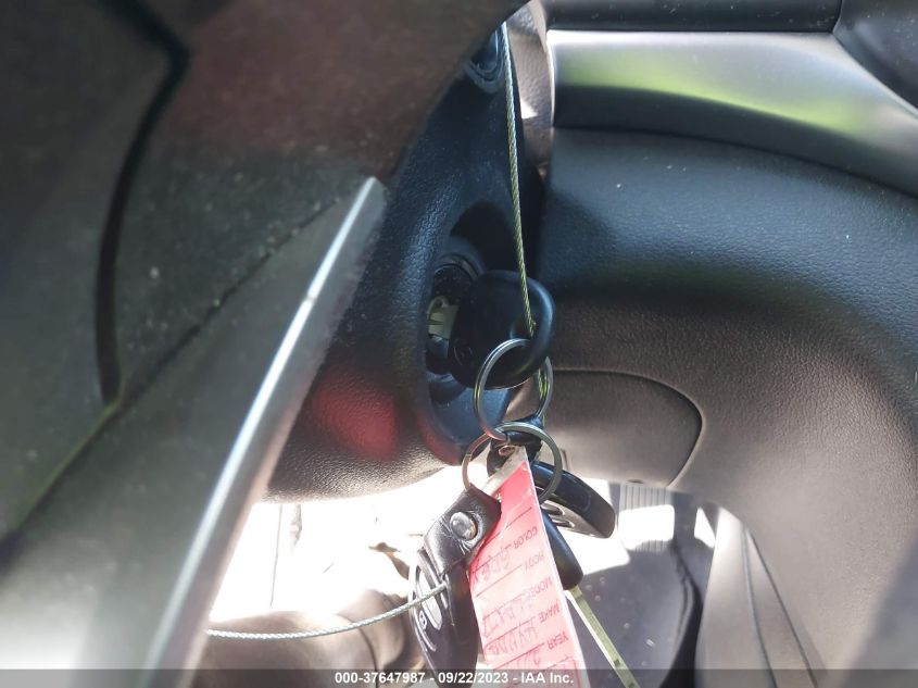 2019 HYUNDAI ELANTRA SE - 5NPD74LF1KH472069