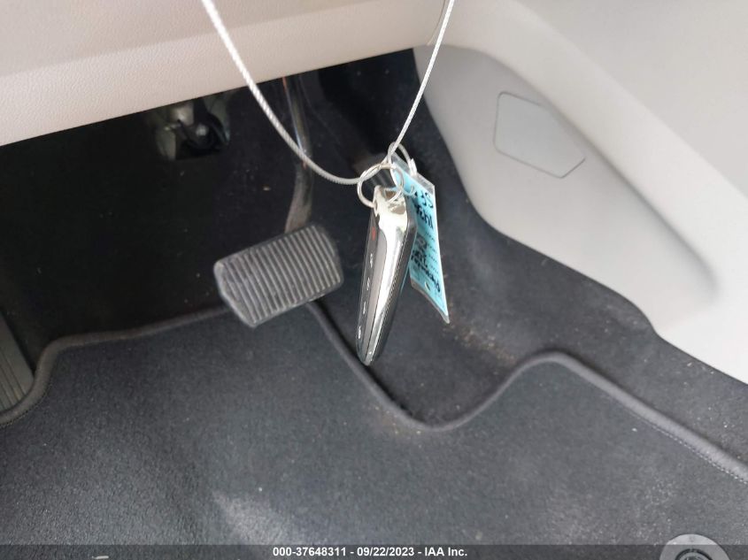 2019 FORD ESCAPE SEL - 1FMCU0HD4KUC32147