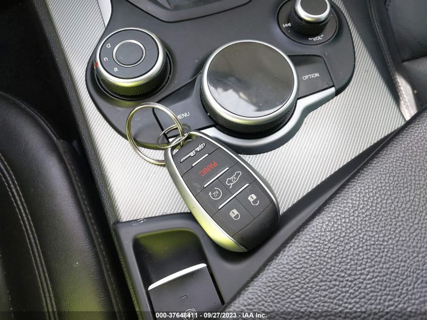 2019 ALFA ROMEO STELVIO SPORT - ZASPAKAN5K7C40129