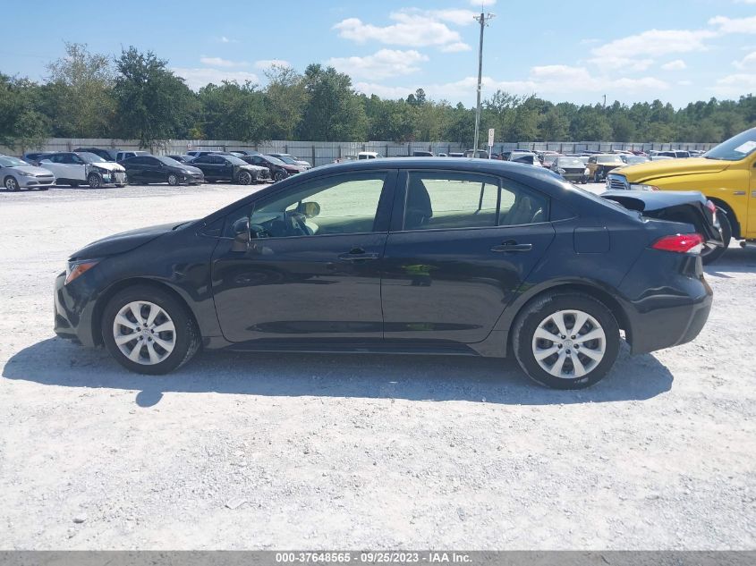 2020 TOYOTA COROLLA LE - JTDEPRAE8LJ026652