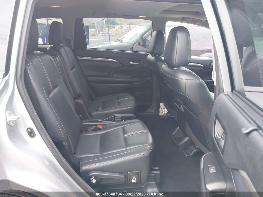 2018 TOYOTA HIGHLANDER SE/XLE - 5TDKZRFH6JS288296