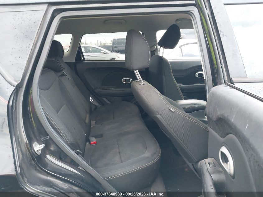 2015 KIA SOUL + - KNDJP3A56F7208797