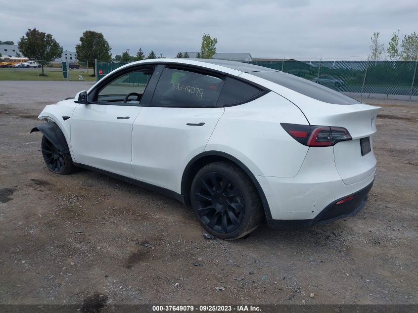 5YJYGDEE1LF012724 Tesla Model Y LONG RANGE 3