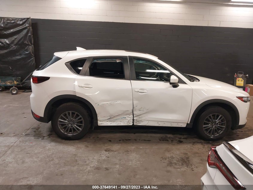 VIN JM3KFBCM6K1588024 2019 MAZDA CX-5 TOURING