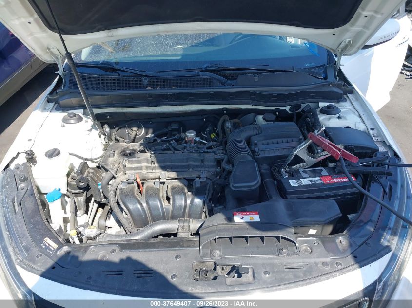 2014 KIA OPTIMA LX - KNAGM4A79E5453143