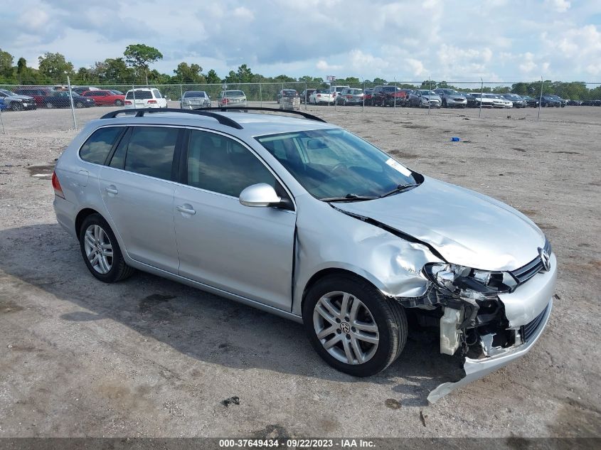 2014 VOLKSWAGEN JETTA SPORTWAGEN TDI - 3VWPL7AJXEM617686