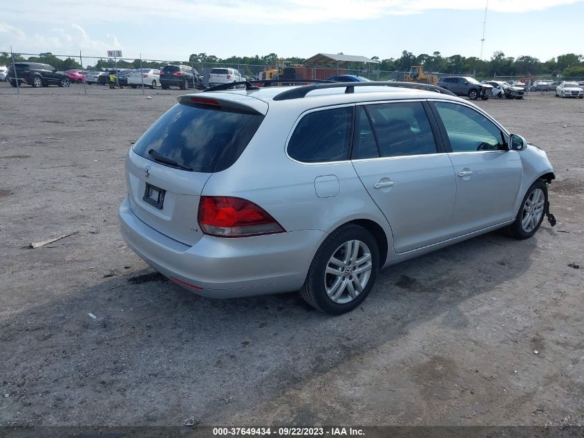 2014 VOLKSWAGEN JETTA SPORTWAGEN TDI - 3VWPL7AJXEM617686