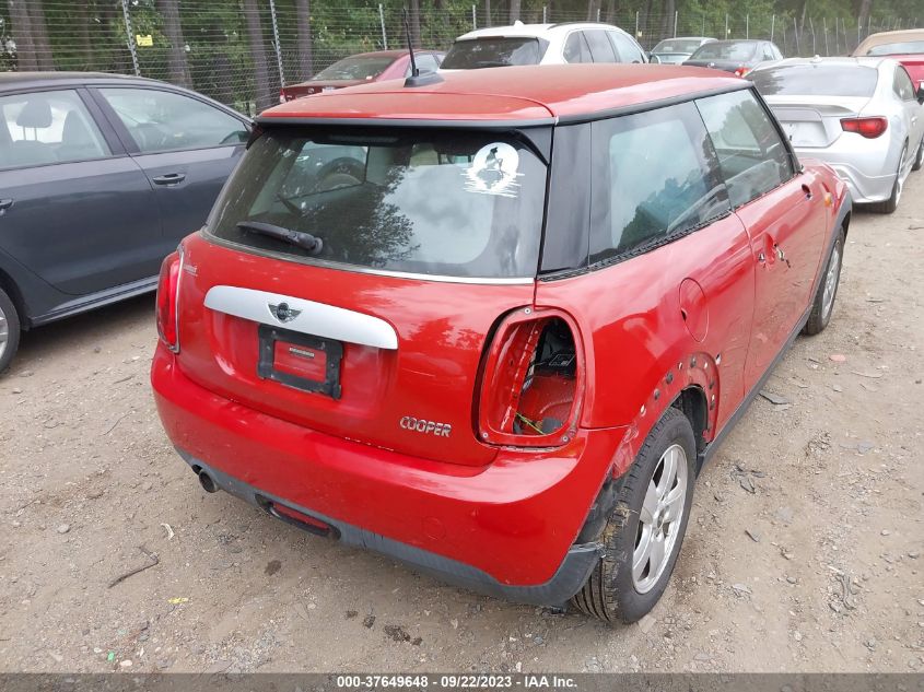 2015 MINI COOPER HARDTOP WMWXM5C56FT939441