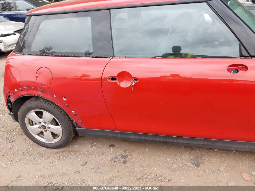 2015 MINI COOPER HARDTOP WMWXM5C56FT939441