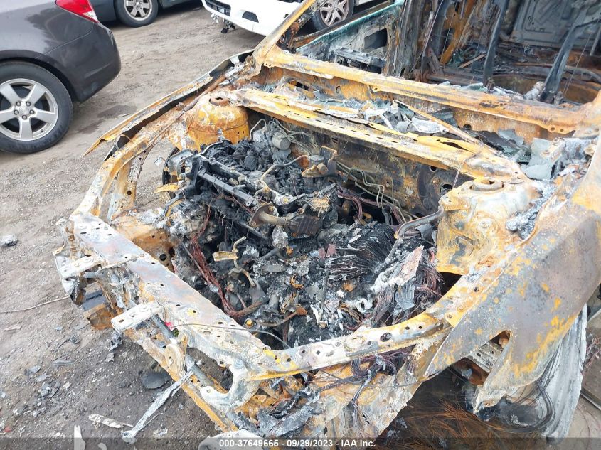 2019 TOYOTA CAMRY LE/SE/XLE/L - 4T1B11HK2KU789504