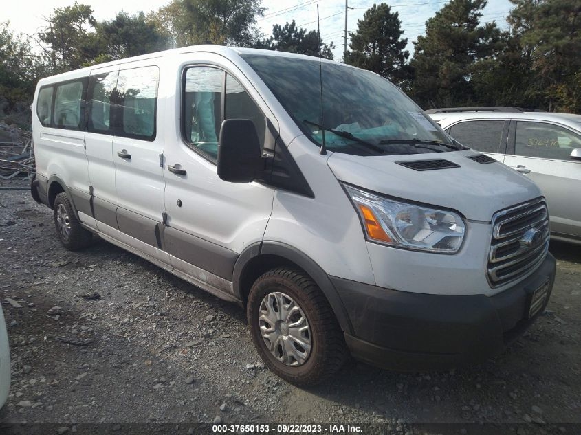 2018 ford transit hot sale passenger wagon xlt