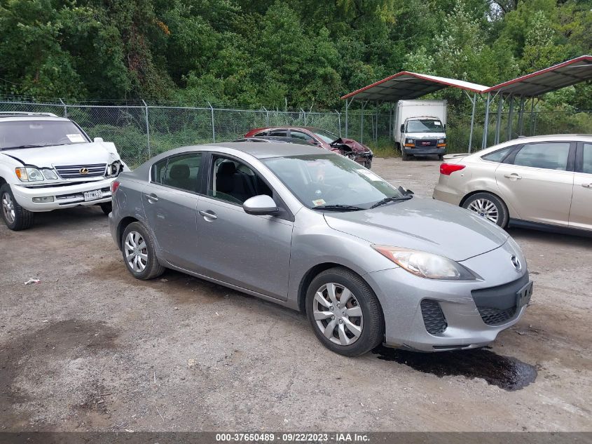 2013 MAZDA MAZDA3 I SV - JM1BL1TF2D1733947