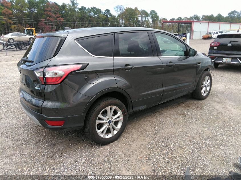 2017 FORD ESCAPE SE - 1FMCU9G94HUC52991