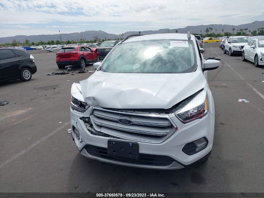 2018 FORD ESCAPE SE - 1FMCU9GD4JUC89940