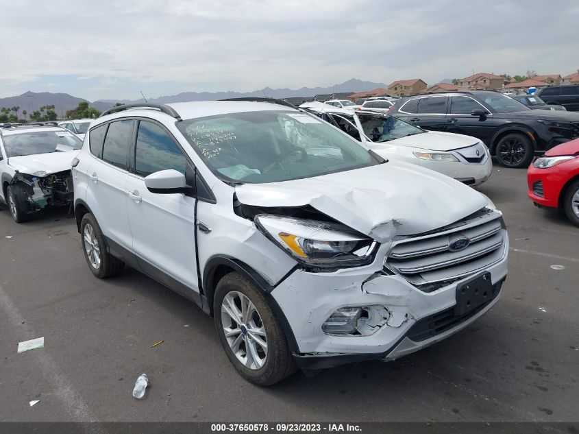 2018 FORD ESCAPE SE - 1FMCU9GD4JUC89940