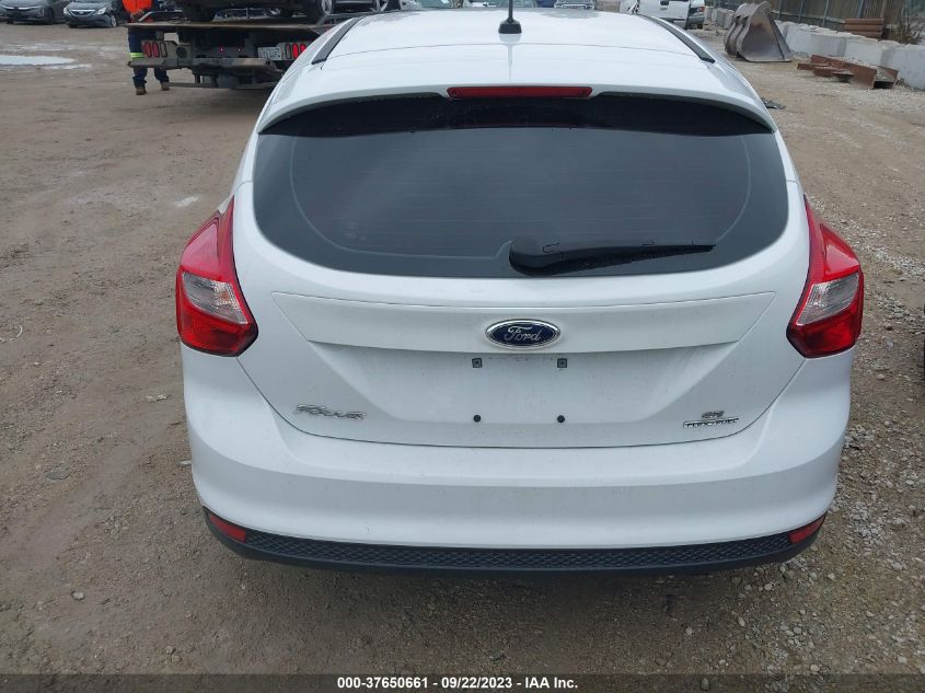 2014 FORD FOCUS SE - 1FADP3K22EL192868