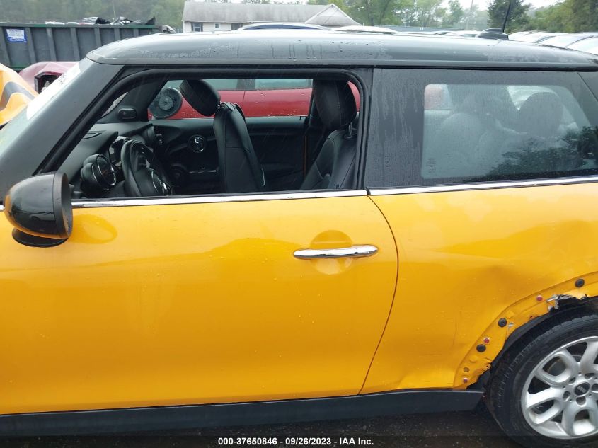 2015 MINI COOPER HARDTOP WMWXM5C54F3A58269