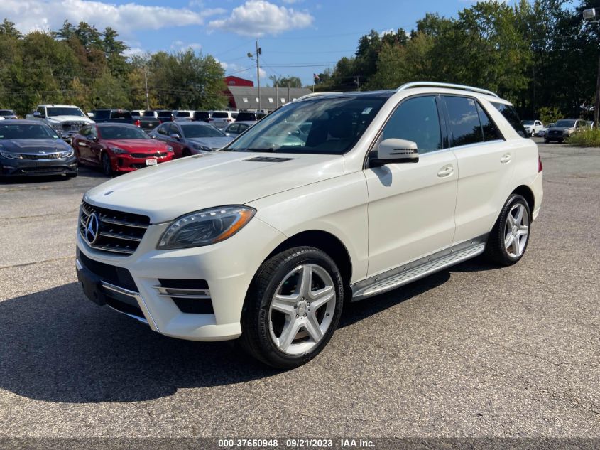2014 MERCEDES-BENZ M-CLASS ML 550 4JGDA7DB2EA290810