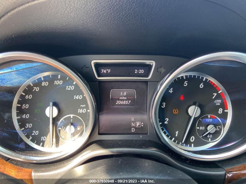 2014 MERCEDES-BENZ M-CLASS ML 550 4JGDA7DB2EA290810