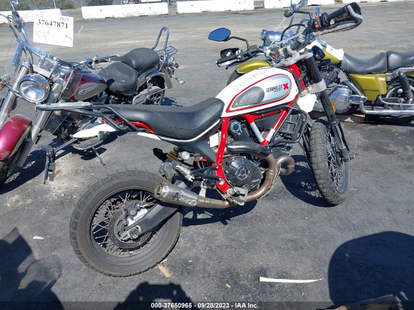 2019 DUCATI SCRAMBLER DESERT SLED ML0KAFPMXKT001434