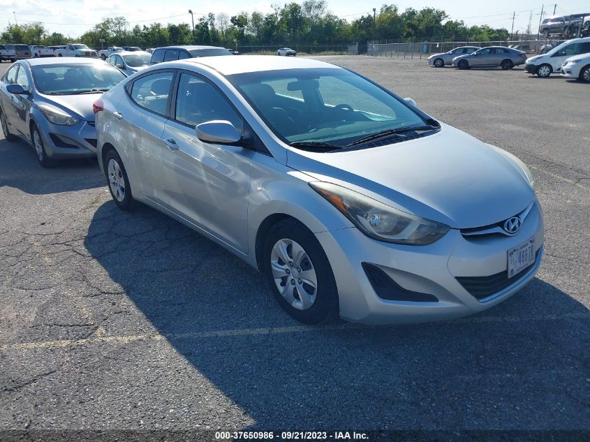 2016 HYUNDAI ELANTRA SE - 5NPDH4AEXGH709351