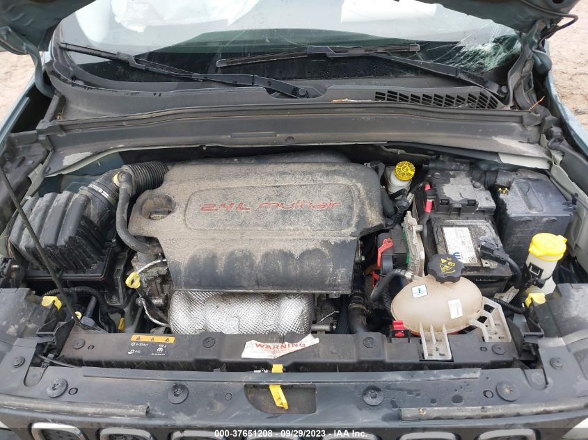 2017 JEEP RENEGADE LATITUDE - ZACCJBBB4HPF03721